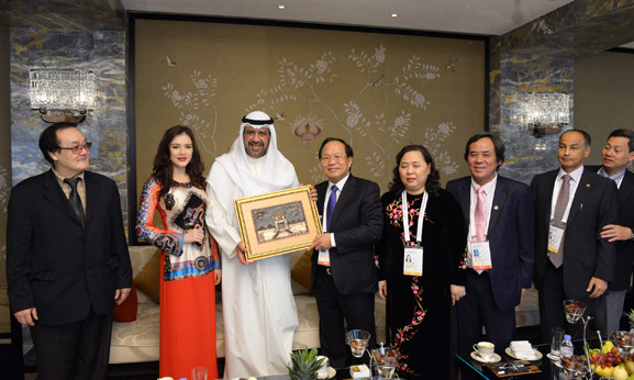 Đoàn đại biểu Việt Nam tới Macau vận động giành quyền đăng cai ASIAD 18