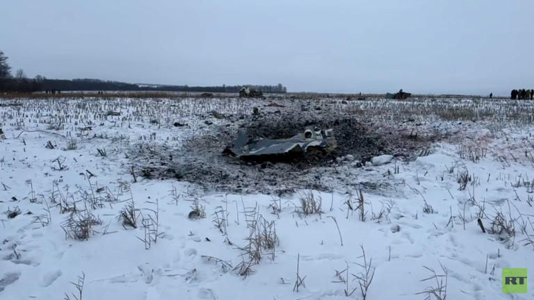 Hình ảnh từ hiện trường vụ tai nạn. Ảnh: RT Hình ảnh từ hiện trường vụ tai nạn. Ảnh: RT