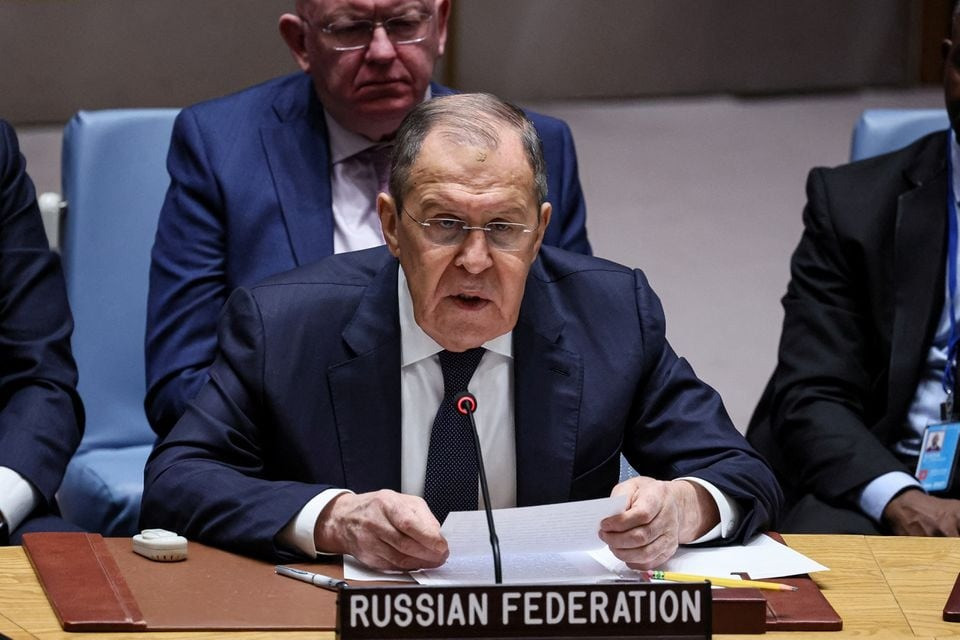 Ngoại trưởng Nga Sergei Lavrov phát biểu trong cuộc họp về Ukraine của Hội đồng Bảo an Liên Hợp Quốc tại trụ sở ở New York, ngày 22/1 . Ảnh: Reuters Ngoại trưởng Nga Sergei Lavrov phát biểu trong cuộc họp về Ukraine của Hội đồng Bảo an Liên Hợp Quốc tại trụ sở ở New York, ngày 22/1 . Ảnh: Reuters