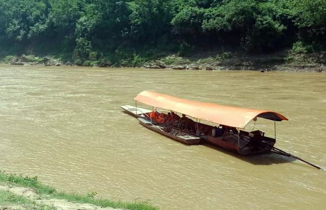 Vụ lật thuyền xảy ra trên sông Chảy đoạn qua thôn Cốc Rế, xã Bản Mế, huyện Si Ma Cai, Lào Cai. Vụ lật thuyền xảy ra trên sông Chảy đoạn qua thôn Cốc Rế, xã Bản Mế, huyện Si Ma Cai, Lào Cai.