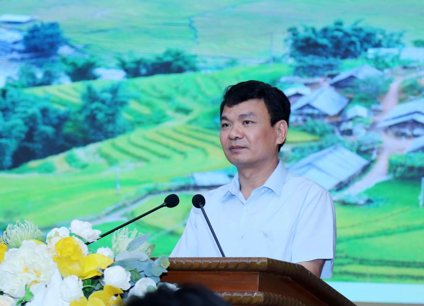 Bí thư Tỉnh ủy Lào Cai Đặng Xuân Phong làm Trưởng ban chỉ đạo phòng, chống tham nhũng, tiêu cực tỉnh Lào Cai. Ảnh: Báo Lào Cai. Bí thư Tỉnh ủy Lào Cai Đặng Xuân Phong làm Trưởng ban chỉ đạo phòng, chống tham nhũng, tiêu cực tỉnh Lào Cai. Ảnh: Báo Lào Cai.