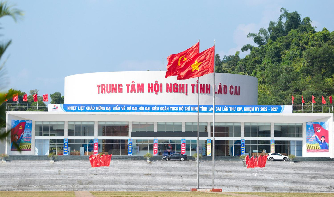 Trong hai ngày 28 - 29/7, tại Trung tâm Hội nghị tỉnh Lào Cai, Đại hội đại biểu Đoàn TNCS Hồ Chí Minh tỉnh Lào Cai lần thứ XIV nhiệm kỳ 2022 - 2027 diễn ra với sự tham dự của 235 đại biểu. Đây là đại hội điểm Đoàn cấp tỉnh đầu tiên trong cả nước do T.Ư Đoàn chỉ đạo.