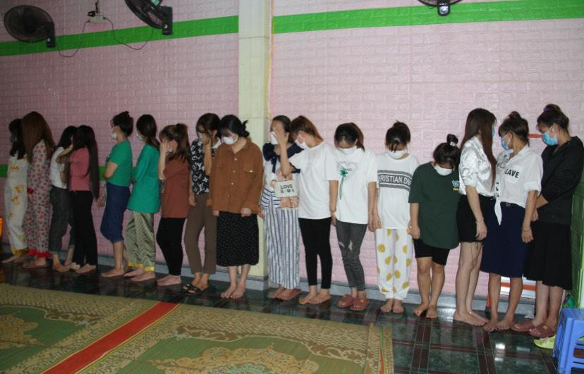 Ổ mại dâm vừa bị công an Lào Cai triệt phá.