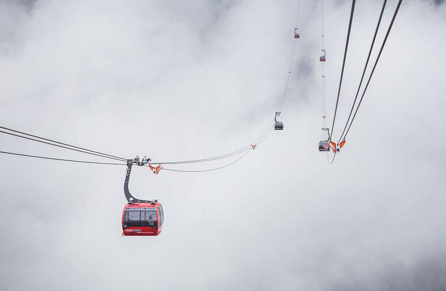Hệ thống cáp treo lên đỉnh Fansipan sẽ tạm ngưng đón khách để bảo trì từ ngày 27/6 đến ngày 1/7. Ảnh: Dulichsapa.