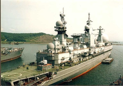 Tàu tác chiến điện tử Ural 7 SSV -33