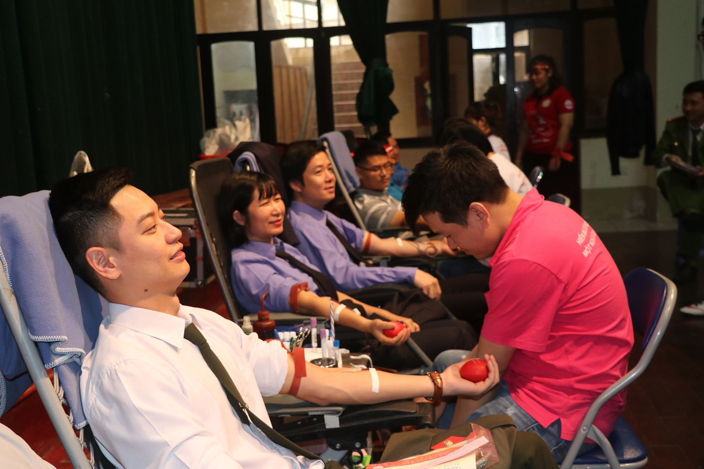 Chủ nhật Đỏ lần thứ XII - năm 2020 đang diễn ra ở 11 tỉnh, thành ảnh 11