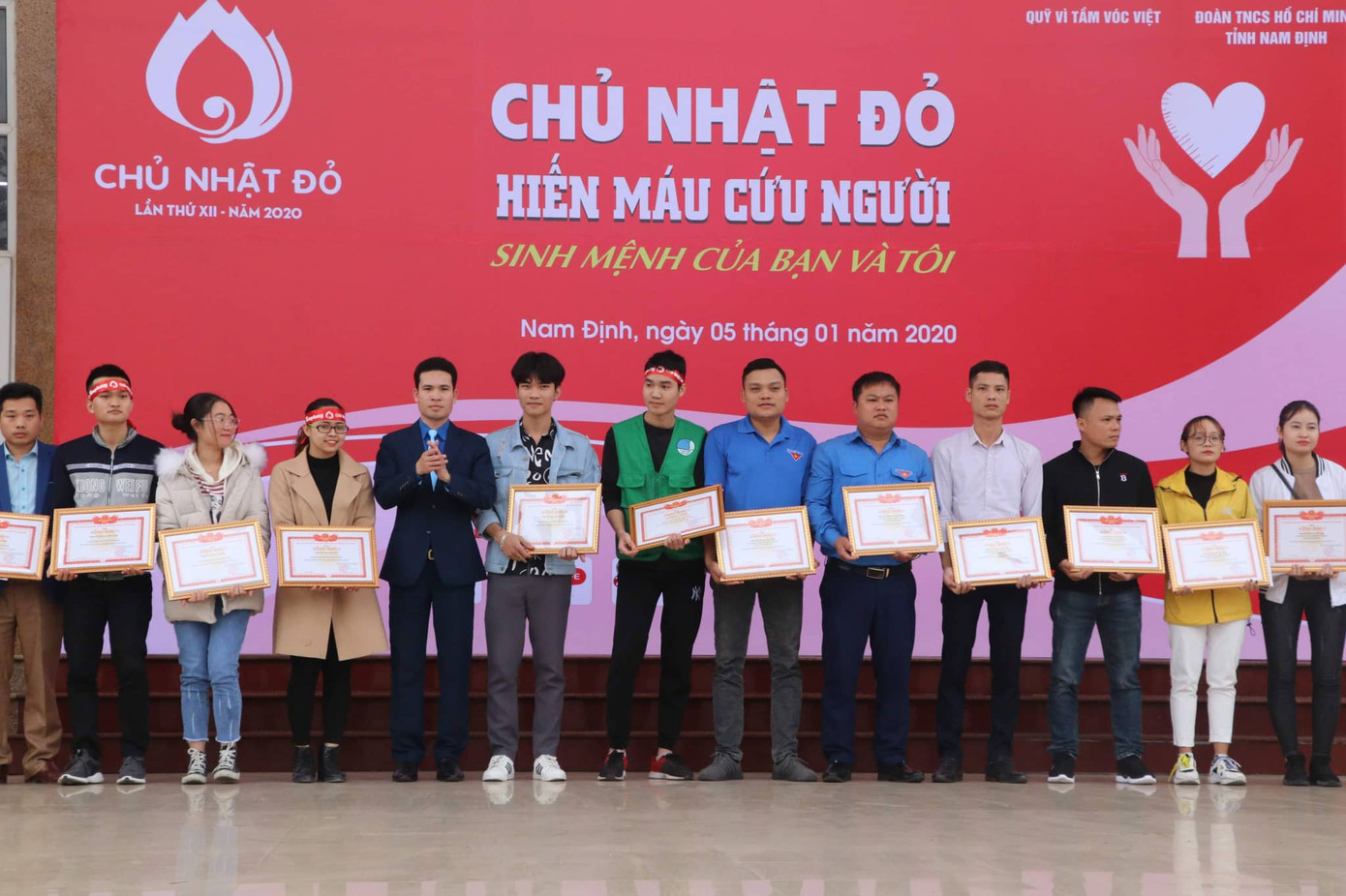 Chủ nhật Đỏ lần thứ XII - năm 2020 đang diễn ra ở 11 tỉnh, thành ảnh 12