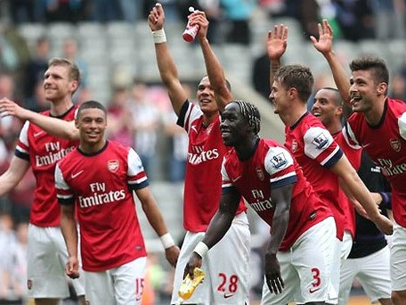 Các ngôi sao Arsenal hứa hẹn tạo ra ngày hội bóng đá ở Việt Nam ngày 17/7. Ảnh: ACF