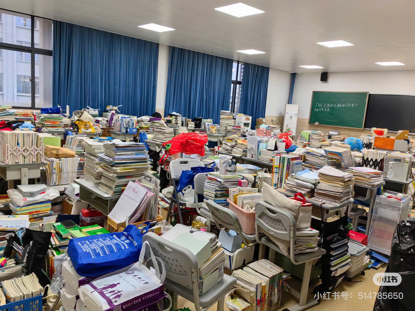 Áp lực thi vào Đại học tại Trung Quốc nổi tiếng là khắc nghiệt. Nguồn: Xiaohongshu