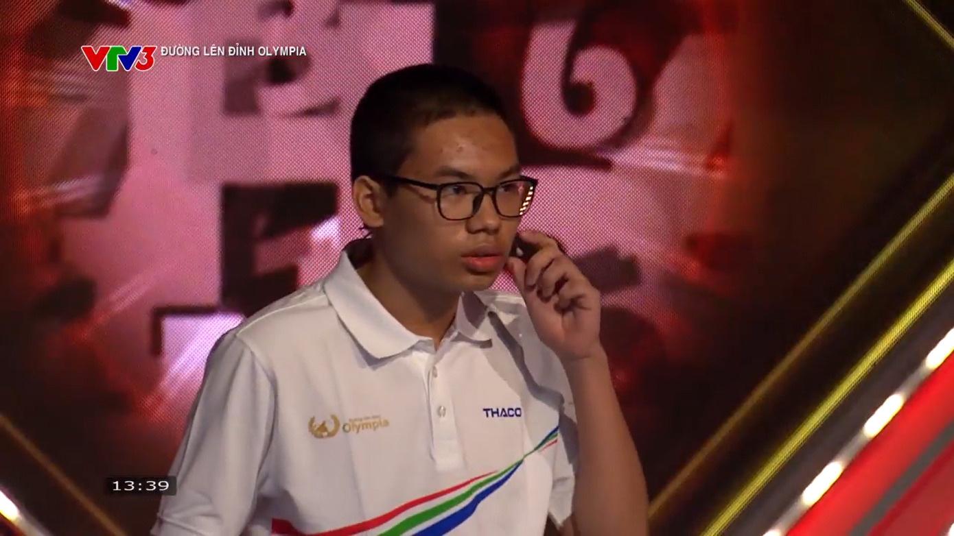 Nam sinh Thái Nguyên "lội ngược dòng" từ phần thi Vượt chướng ngại vật. Nam sinh Thái Nguyên "lội ngược dòng" từ phần thi Vượt chướng ngại vật.