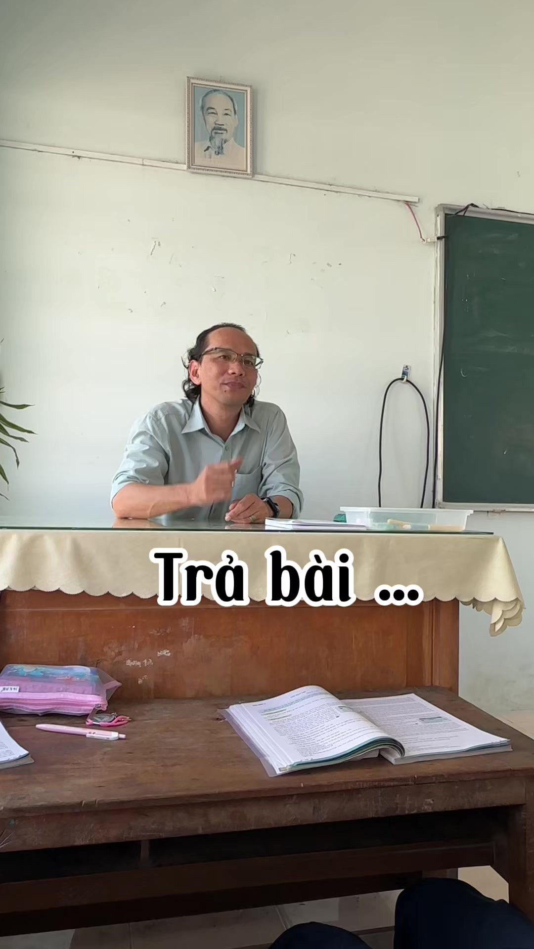 Nỗi sợ trả bài đầu giờ của học sinh là một &quot;đặc sản&quot; quen thuộc trong trường học.