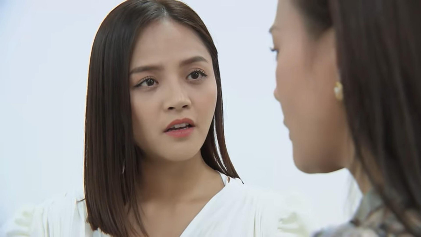 Khánh Thy muốn Nam (Phương Oanh) ra đi tay trắng Khánh Thy muốn Nam (Phương Oanh) ra đi tay trắng