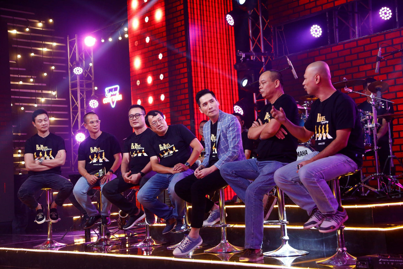 Anh Tuấn, Long Vũ và những người trong cộng đồng yêu nhạc The Beatles