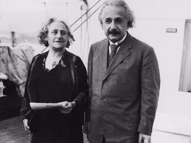 Einstein và cuộc ly hôn thú vị nhất ngành vật lý ảnh 2