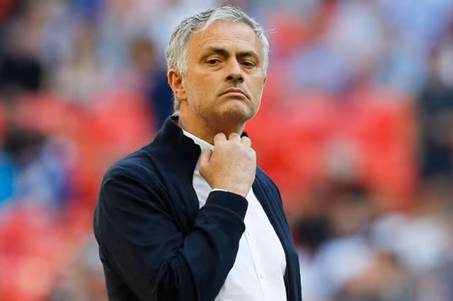 Mourinho lộ mật kế hoạch chuyển nhượng của M.U ảnh 1