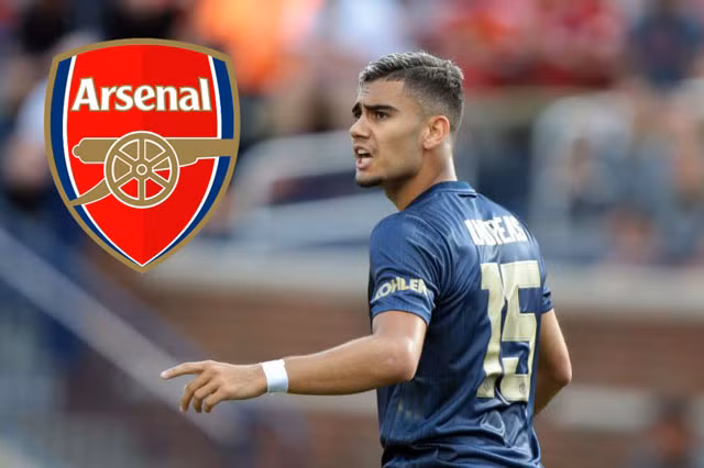 Không được trọng dụng, sao trẻ M.U tính ‘đào tẩu’ sang Arsenal ảnh 1