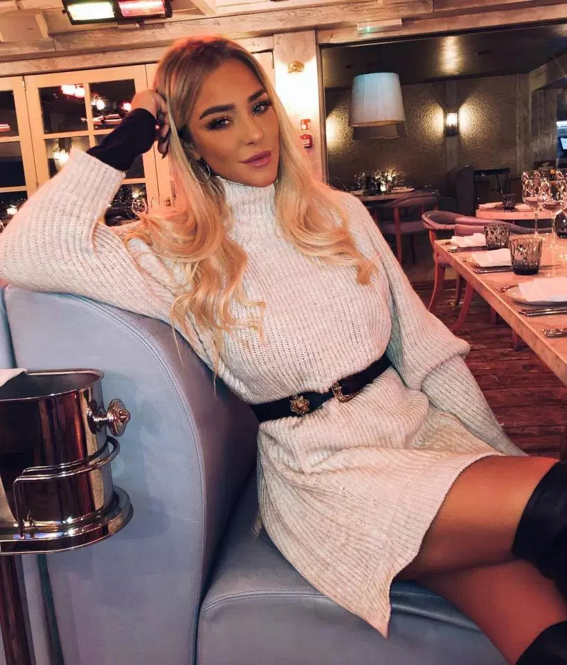 Người tình của ngôi sao Man City: Xa hoa, lắm tai tiếng ảnh 7