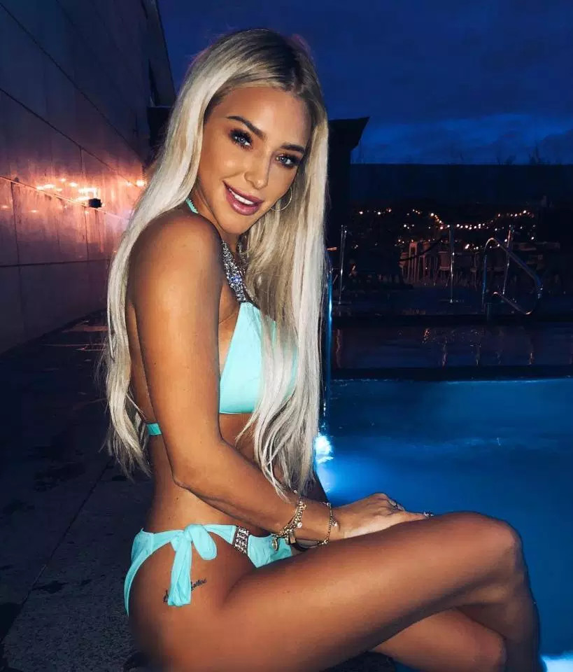 Người tình của ngôi sao Man City: Xa hoa, lắm tai tiếng ảnh 3