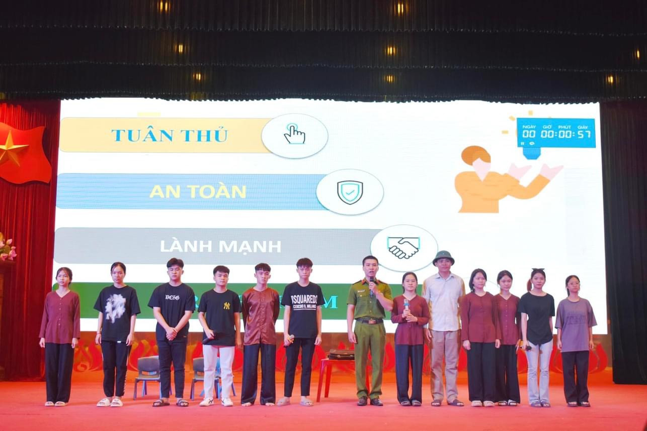 Các phần thi được các đội thi thể hiện sinh động, hấp dẫn