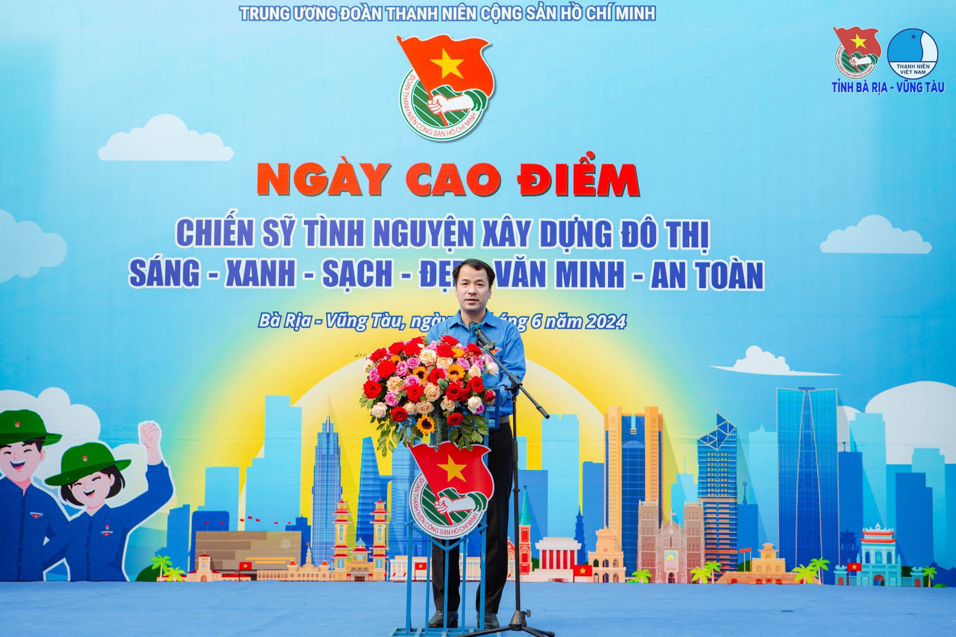 Anh Ngô Văn Cương - Bí thư T.Ư Đoàn, Chủ nhiệm Ủy ban Kiểm tra T.Ư Đoàn phát biểu tại chương trình