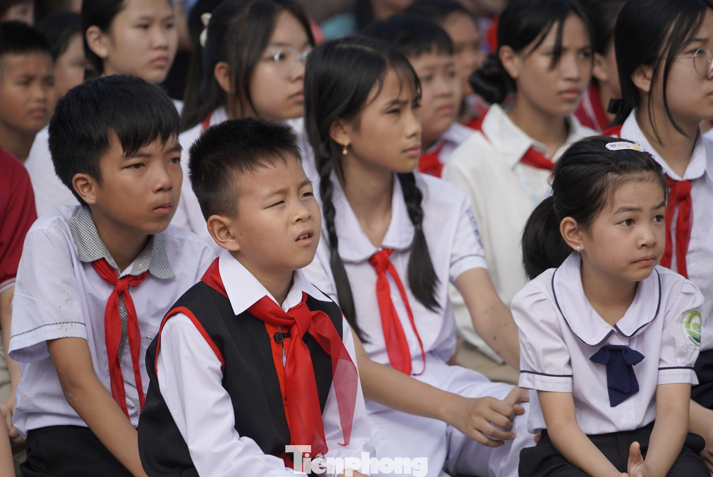 Các em thiếu nhi tham dự chương trình khai mạc hè. Ảnh: Hoàng Dương Các em thiếu nhi tham dự chương trình khai mạc hè. Ảnh: Hoàng Dương