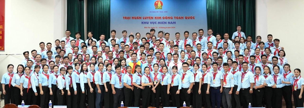 Các trại sinh tham gia Trại huấn luyện Kim Đồng toàn quốc khu vực phía Nam năm 2024 Các trại sinh tham gia Trại huấn luyện Kim Đồng toàn quốc khu vực phía Nam năm 2024