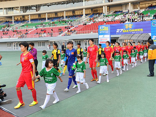 Tuyển nữ Việt Nam gặp tuyển Thái Lan ở trận chung kết SEA Games 27