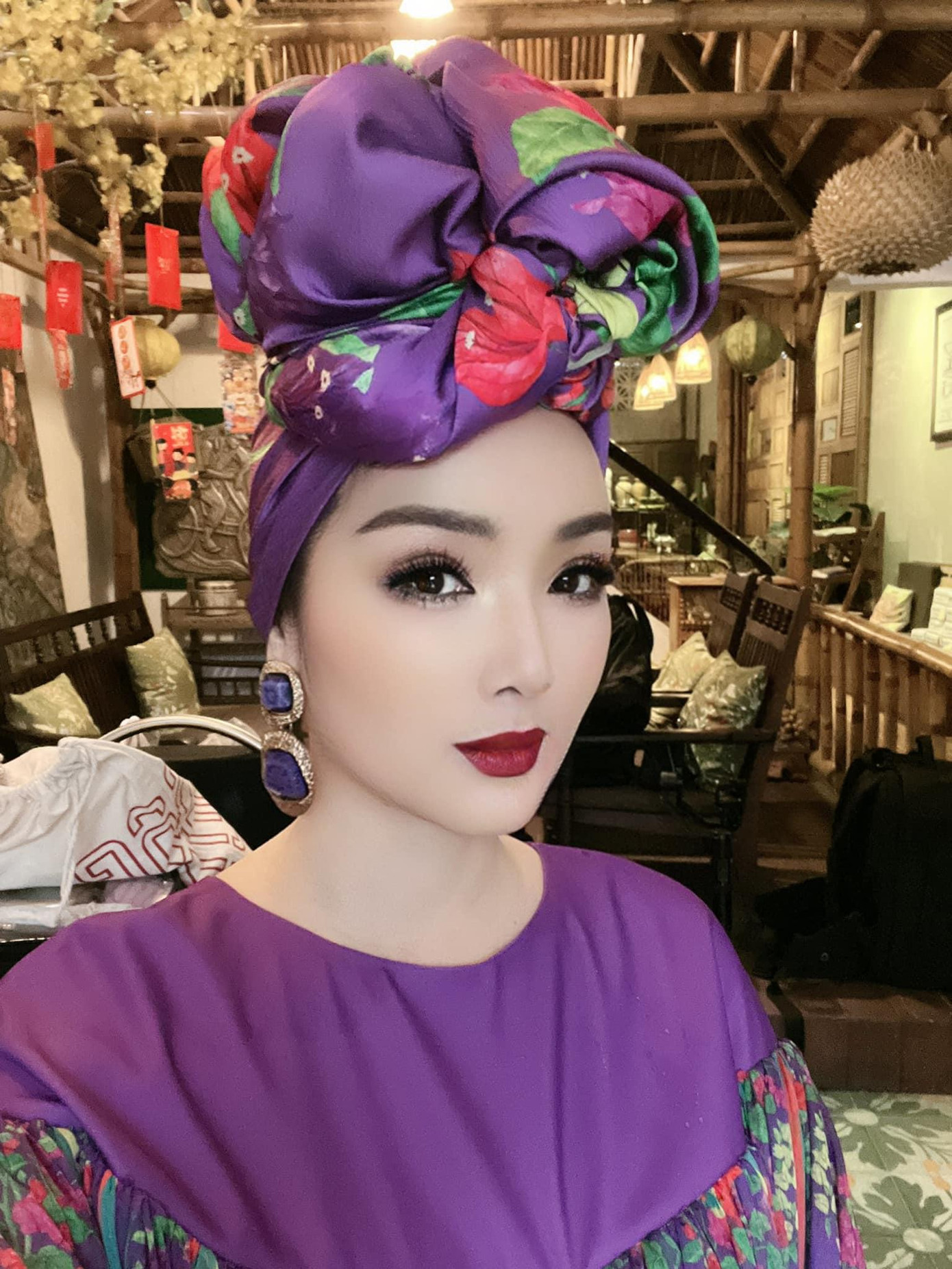 Sau khi đăng quang, Giáng My hoạt động showbiz với vai trò ca sĩ, diễn viên, người mẫu ảnh và nhanh chóng trở thành gương mặt ăn khách nhất nhì làng giải trí Việt.