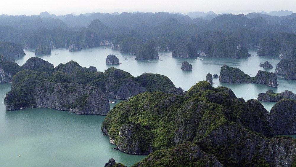 Với những trải nghiệm thực tế đó, sáng nay (20/4), các đại biểu cùng nhau thảo luận về những lợi thế vốn có để tìm ra giải pháp đánh thức tiềm năng du lịch thành phố Hải Phòng nói chung, thị trấn Cát Bà nói riêng. Qua đó, góp phần với cơ quan chức năng địa phương có những bước phát triển đột phát, đưa du lịch trở thành ngành kinh tế mũi nhọn tại thành phố Hải Phòng. Với những trải nghiệm thực tế đó, sáng nay (20/4), các đại biểu cùng nhau thảo luận về những lợi thế vốn có để tìm ra giải pháp đánh thức tiềm năng du lịch thành phố Hải Phòng nói chung, thị trấn Cát Bà nói riêng. Qua đó, góp phần với cơ quan chức năng địa phương có những bước phát triển đột phát, đưa du lịch trở thành ngành kinh tế mũi nhọn tại thành phố Hải Phòng.