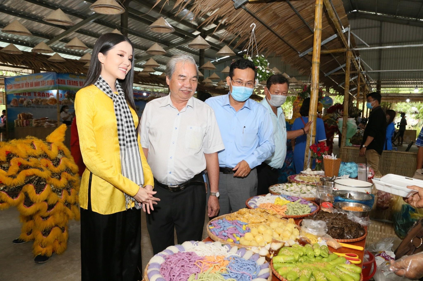 Thúy Vi từng đoạt ngôi vị Hoa khôi Sinh viên Cần Thơ 2014, lọt vào chung kết Hoa hậu Việt Nam 2016. Năm 2018, cô tiếp tục đại diện Việt Nam thi Hoa hậu Châu Á - Thái Bình Dương. Một năm sau đó, Thúy Vi giành Giải nhất cuộc thi “Người đẹp Du lịch Cần Thơ 2019”. Thúy Vi từng đoạt ngôi vị Hoa khôi Sinh viên Cần Thơ 2014, lọt vào chung kết Hoa hậu Việt Nam 2016. Năm 2018, cô tiếp tục đại diện Việt Nam thi Hoa hậu Châu Á - Thái Bình Dương. Một năm sau đó, Thúy Vi giành Giải nhất cuộc thi “Người đẹp Du lịch Cần Thơ 2019”.