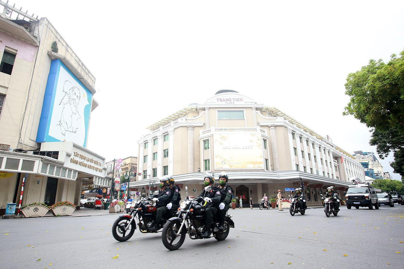 Trước, trong thời gian diễn ra sự kiện, CATP Hà Nội sẽ tổ chức cao điểm tấn công trấn áp mạnh tội phạm, ngăn chặn, xử lý kịp thời các vụ án cá độ liên quan đến các hoạt động trong khuôn khổ chương trình thi đấu