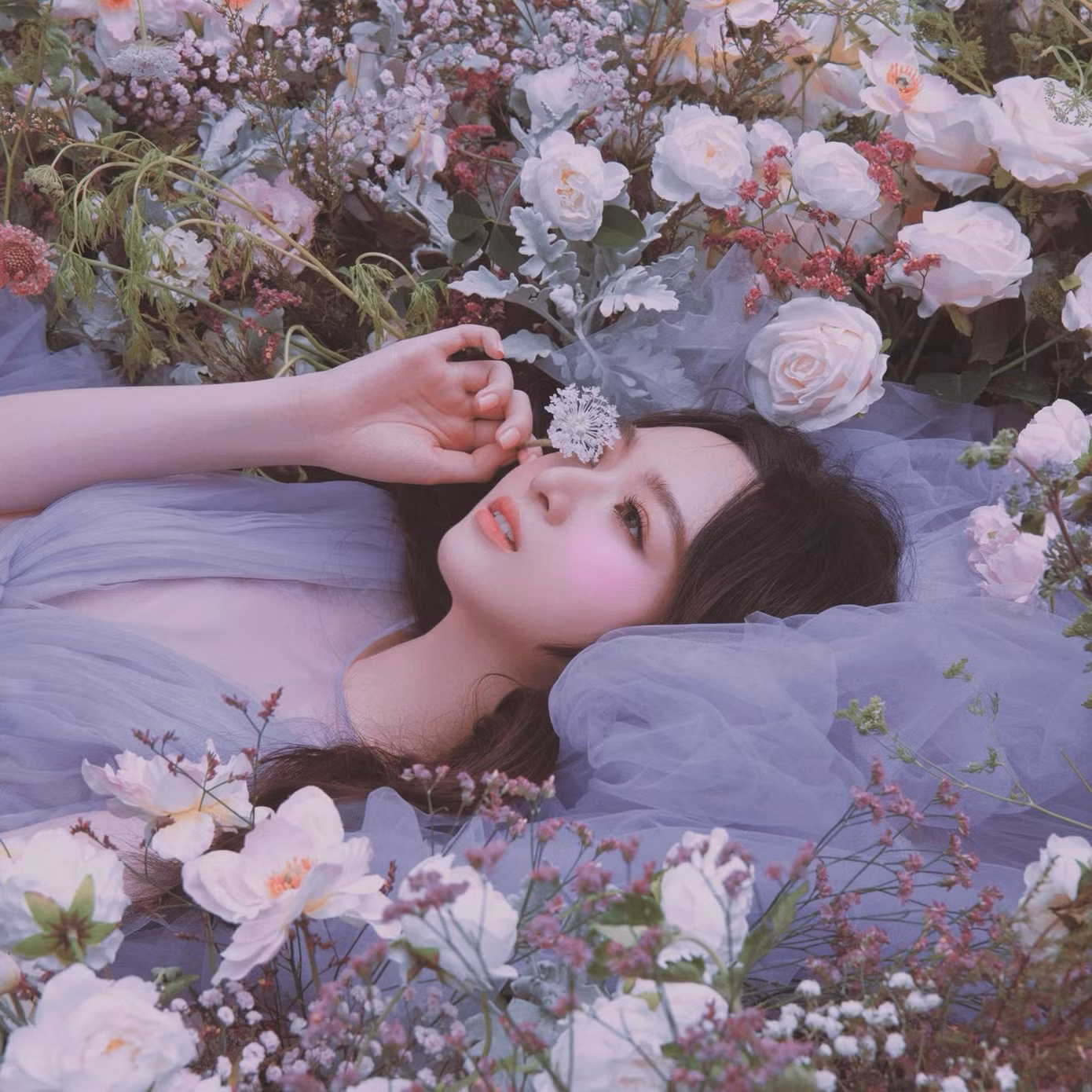 Về cái tên Anh Sa, Giáng My từng giải thích: “Theo tiếng Hán, Anh Sa có nghĩa là ánh sáng của muối. Tôi muốn con mình sẽ trở thành người hữu ích cho xã hội, như hạt muối không thể thiếu được trong cuộc sống hàng ngày của con người".