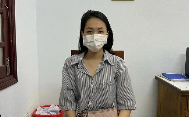 Đỗ Thảo Uyên tại cơ quan Công an.