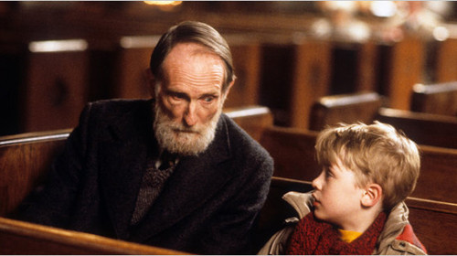 Roberts Blossom (phải) trong phim Home Alone - Ảnh: Neogaf