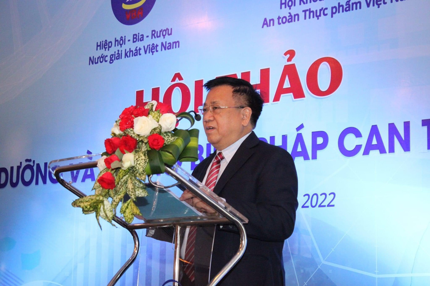 PGS.TS Nguyễn Văn Việt, Chủ tịch Hiệp hội Bia - Rượu - Nước giải khát Việt Nam phát biểu tại Hội thảo