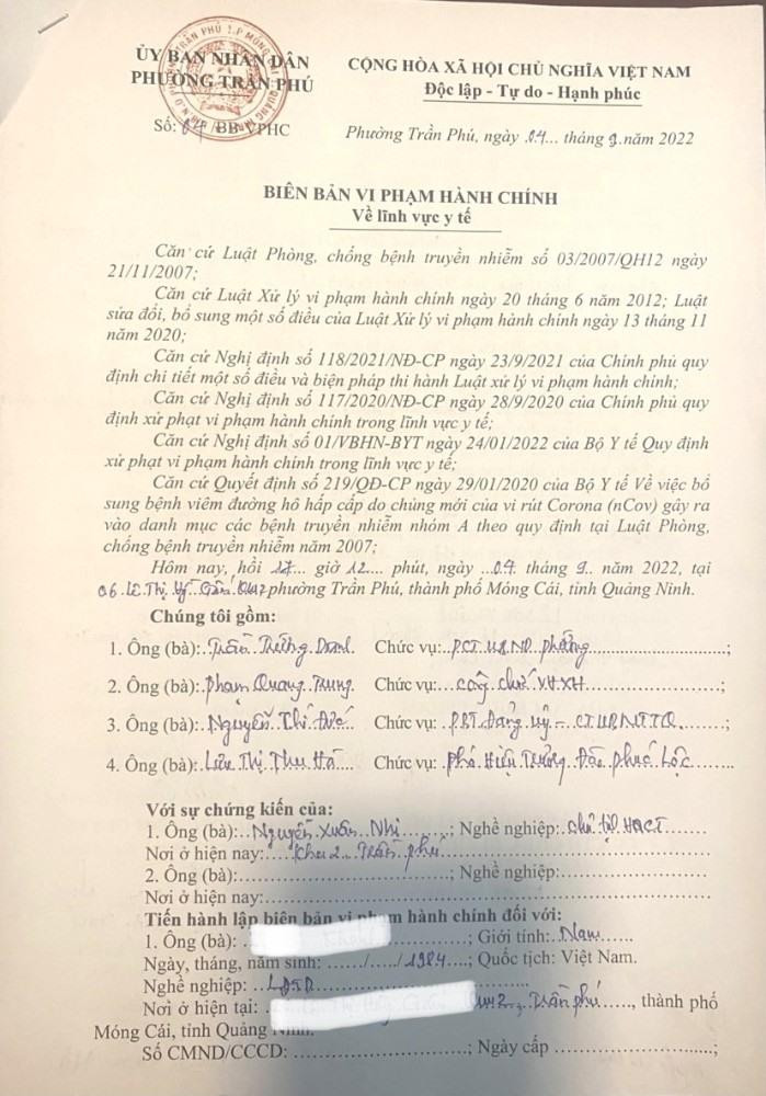 Biên bản vi phạm hành chính do UBND phường Trần Phú lập do người dân không tiêm vắc xin ngừa COVID-19