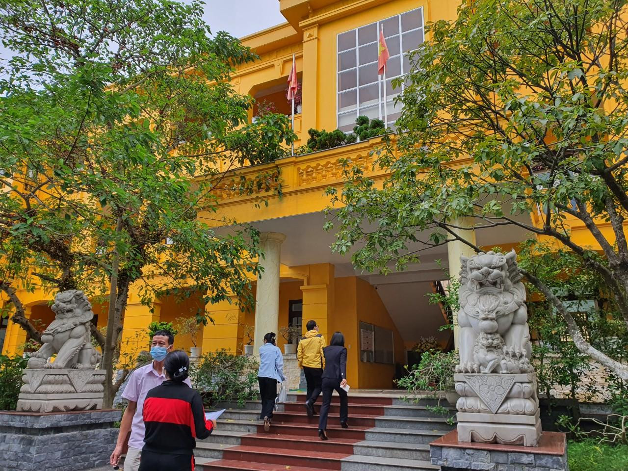 Trụ sở Đảng ủy, HĐND, UBND thị trấn Kẻ Sặt Trụ sở Đảng ủy, HĐND, UBND thị trấn Kẻ Sặt