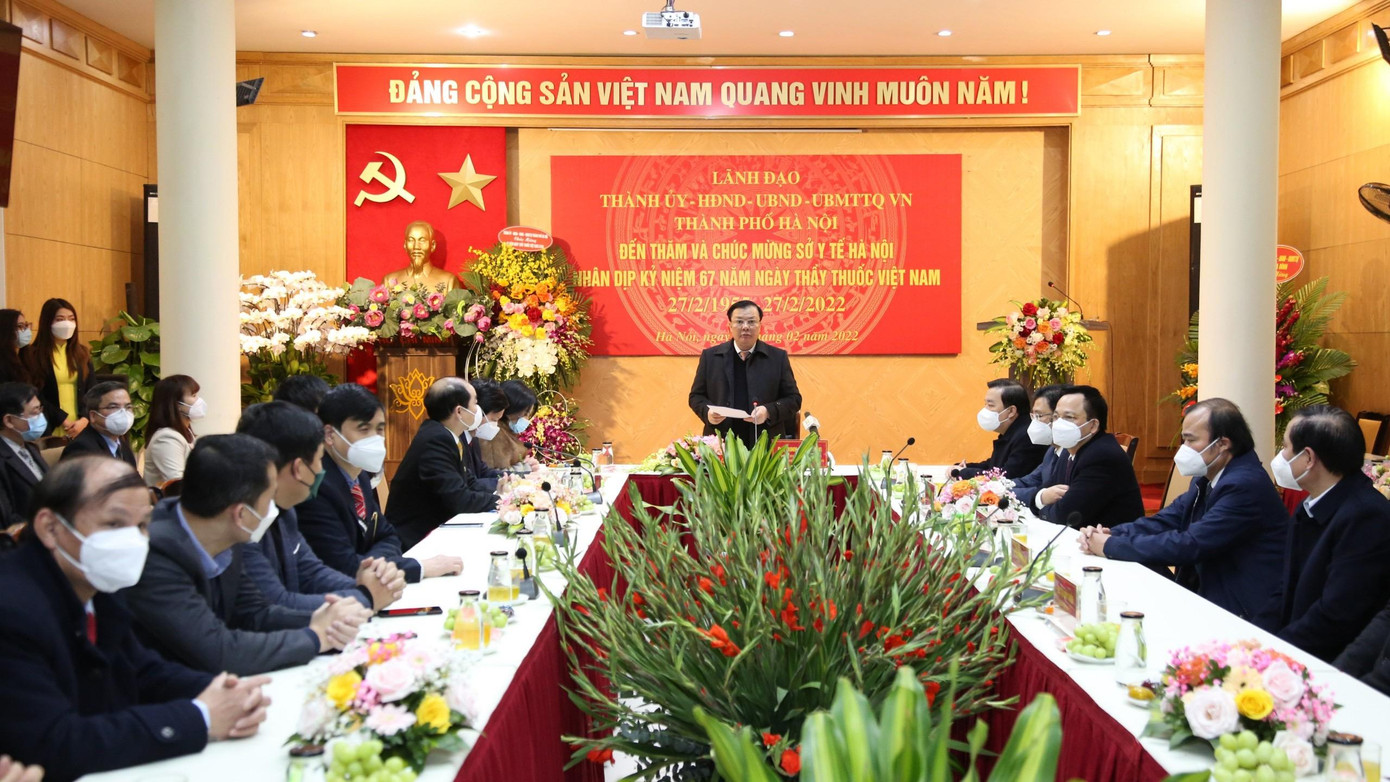 Bí thư Thành ủy Hà Nội Đinh Tiến Dũng phát biểu chúc mừng Sở Y tế Hà Nội nhân kỷ niệm 67 năm Ngày Thầy thuốc Việt Nam (27/2/1955 - 27/2/2022).