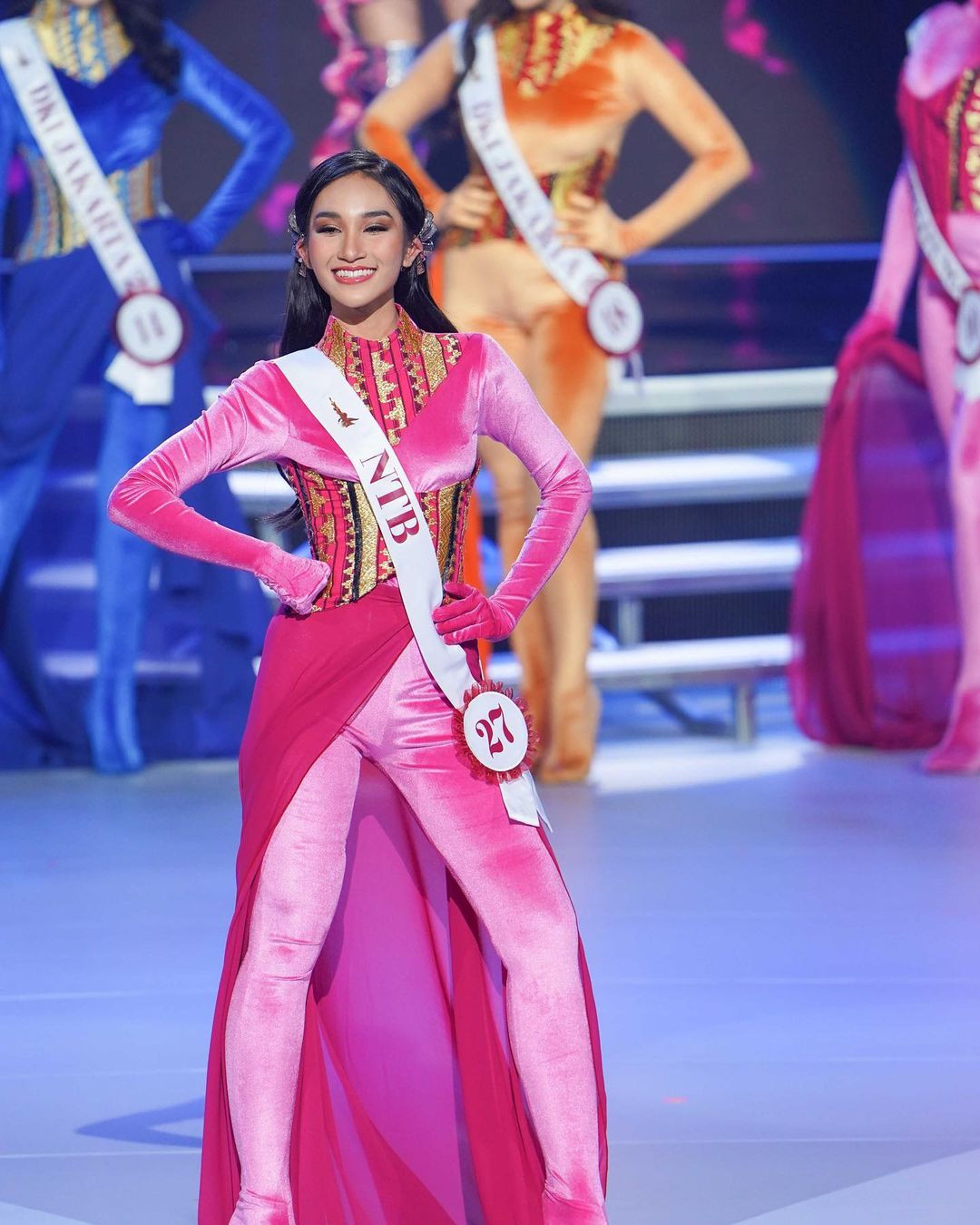 Trở lại sau khi mất bản quyền Miss Universe, đêm chung kết Puteri Indonesia 2023 được cho là thiếu sức hút dù ban tổ chức đã nỗ lực mời dàn người đẹp "khủng".