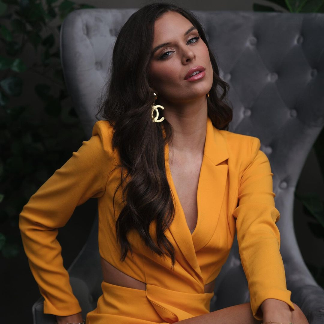 Tối 21/5, đêm chung kết cuộc thi Hoa hậu Siêu quốc gia Mỹ 2023 được diễn ra tại thành phố Los Angeles, California, Mỹ. Chung cuộc, người đẹp Rylee Spinks đến từ bang Nebraska đã đăng quang ngôi vị cao nhất. Cô sẽ đại diện xứ cờ hoa tham dự cuộc thi Hoa hậu Siêu quốc gia 2023 tổ chức ở Ba Lan vào tháng 7.