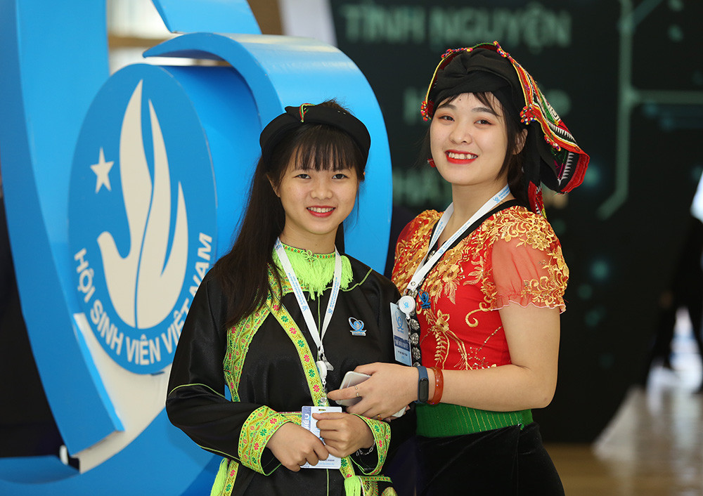 Xây dựng lớp sinh viên toàn diện, vừa hồng, vừa chuyên ảnh 8