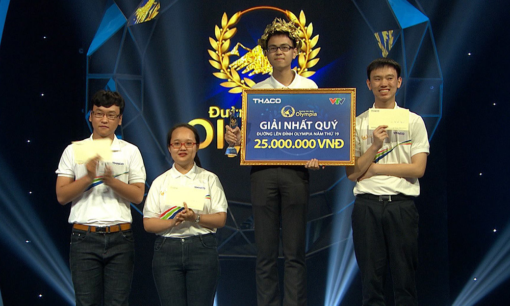Bốn nam sinh tranh tài tại chung kết Olympia năm thứ 19 ảnh 3
