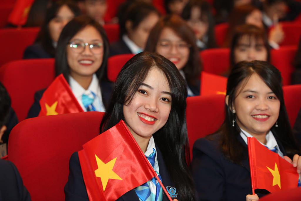 Phó Thủ tướng Vũ Đức Đam đối thoại với đại biểu Hội Sinh viên ảnh 29 Phó Thủ tướng Vũ Đức Đam đối thoại với đại biểu Hội Sinh viên ảnh 29