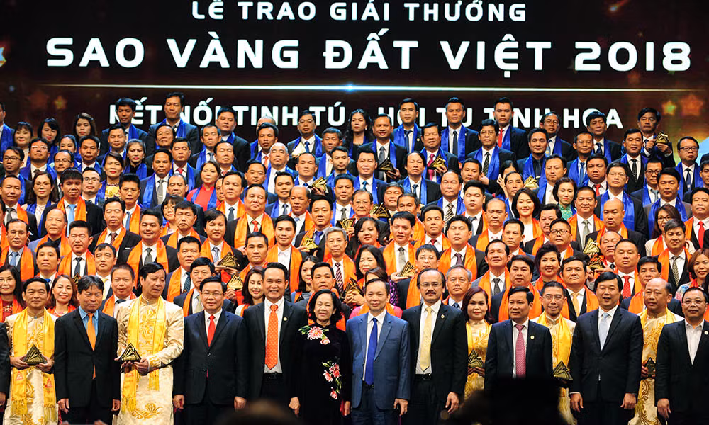 Vinh danh 200 doanh nghiệp tiêu biểu đạt giải Sao Vàng đất Việt 2018 ảnh 13