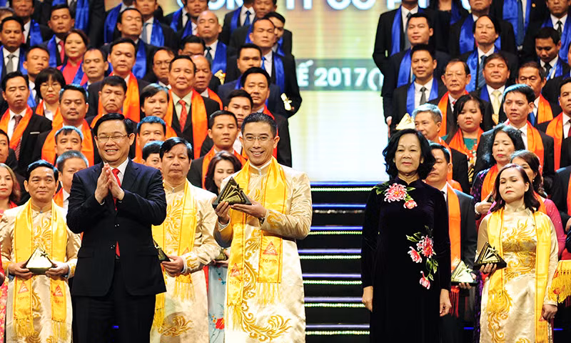 Vinh danh 200 doanh nghiệp tiêu biểu đạt giải Sao Vàng đất Việt 2018 ảnh 6