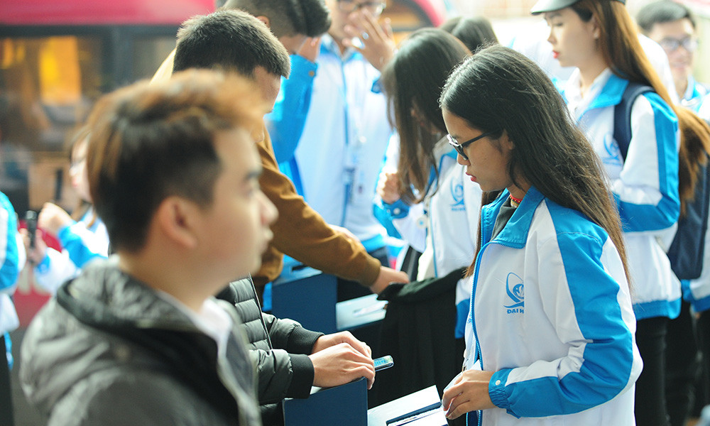 Ấn tượng triển lãm 'Khát vọng Sinh viên Việt Nam' ảnh 14