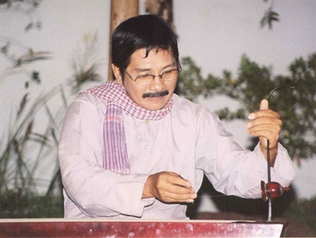 Người nghệ sĩ về cõi Phật gửi lại thân xác thắp ánh sáng khoa học ảnh 2