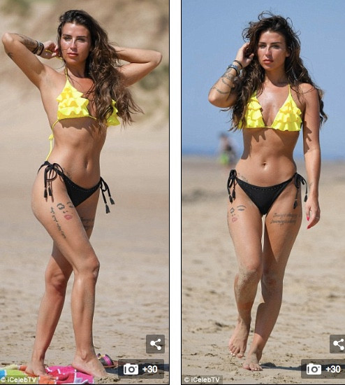 Jenny Thompson thản nhiên cởi áo phơi nắng trên biển ảnh 10