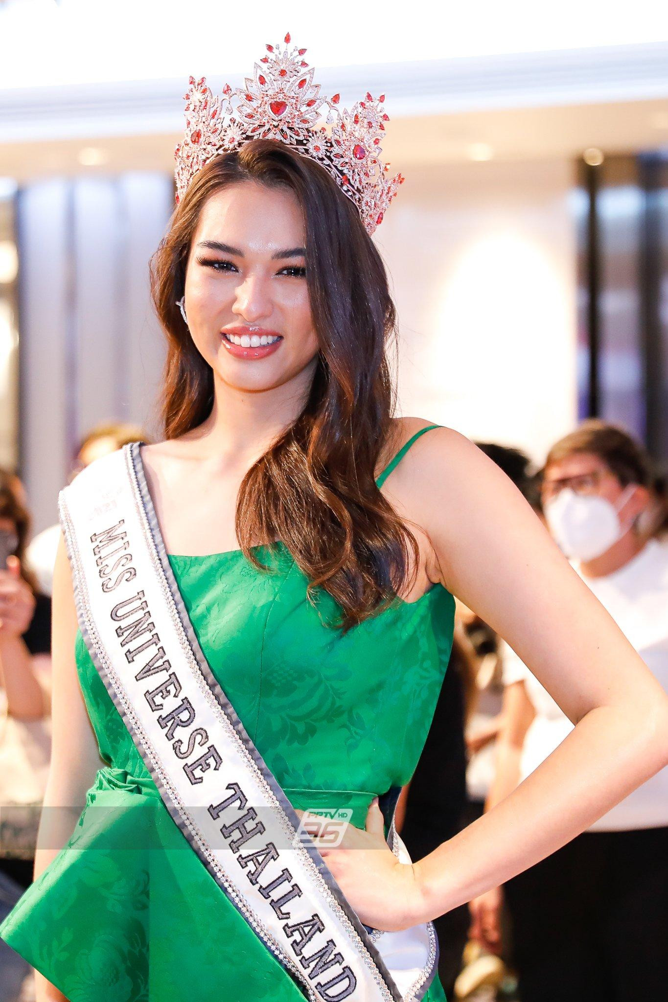 Những khán giả theo dõi đêm bán kết đã bày tỏ sự thất vọng sau khi chứng kiến hình thể có phần xồ xề và những bước đi catwalk vụng về của Anchilee.