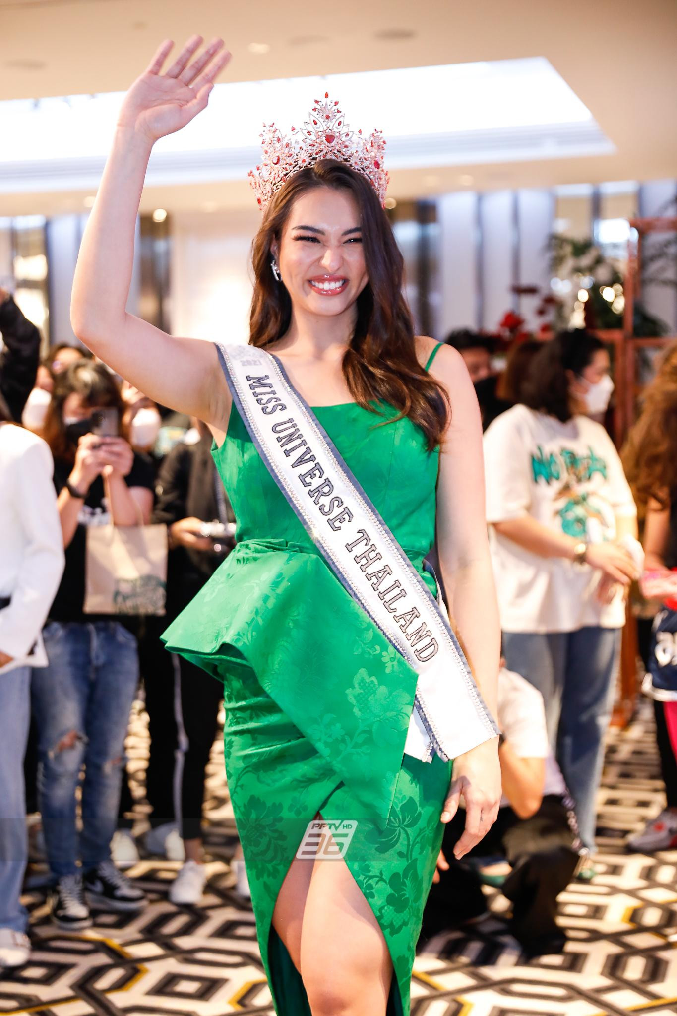 Tại cuộc thi Hoa hậu Hoàn vũ 2021, Anchilee đã gặp phải sự 'quay lưng' của chính khán giả quê nhà sau màn thể hiện của cô ở đêm bán kết Miss Universe 2021.